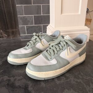 Nike Air Force 1 Low Sage Green Cream